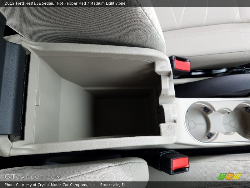 Hot Pepper Red / Medium Light Stone 2019 Ford Fiesta SE Sedan