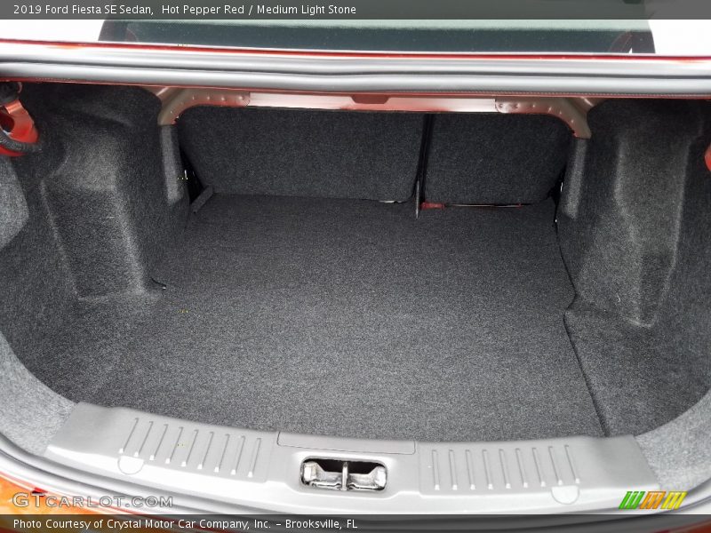 Hot Pepper Red / Medium Light Stone 2019 Ford Fiesta SE Sedan