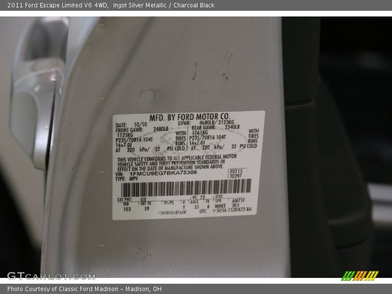 Ingot Silver Metallic / Charcoal Black 2011 Ford Escape Limited V6 4WD