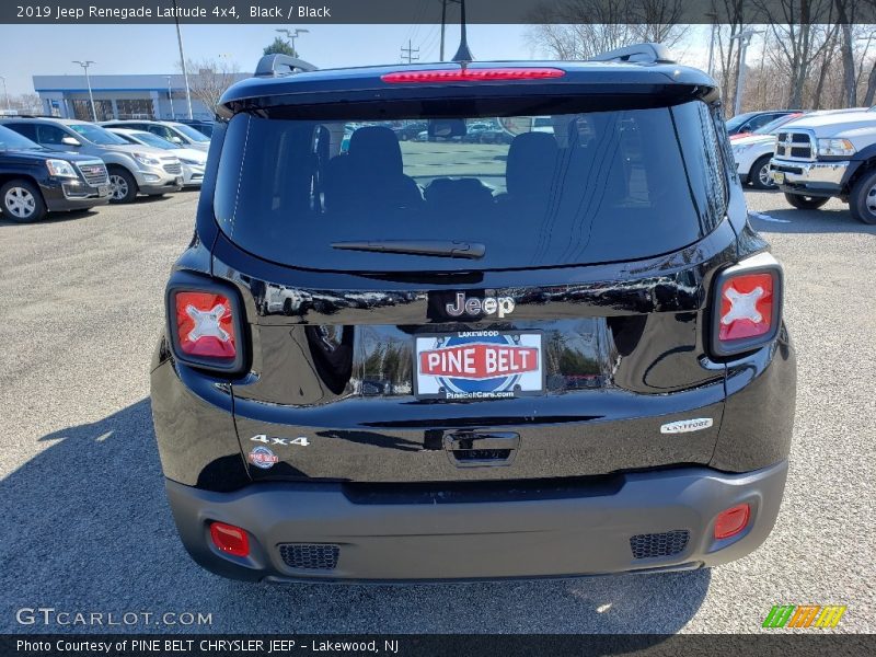 Black / Black 2019 Jeep Renegade Latitude 4x4