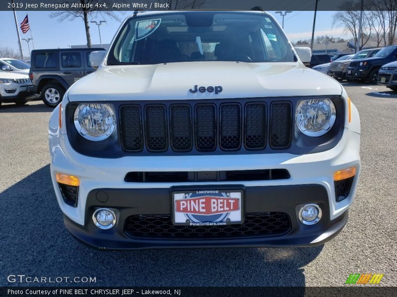 Alpine White / Black 2019 Jeep Renegade Altitude 4x4