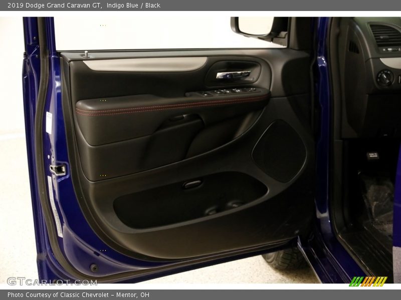Indigo Blue / Black 2019 Dodge Grand Caravan GT