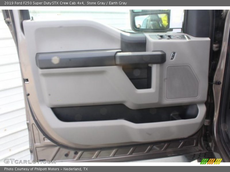 Stone Gray / Earth Gray 2019 Ford F250 Super Duty STX Crew Cab 4x4
