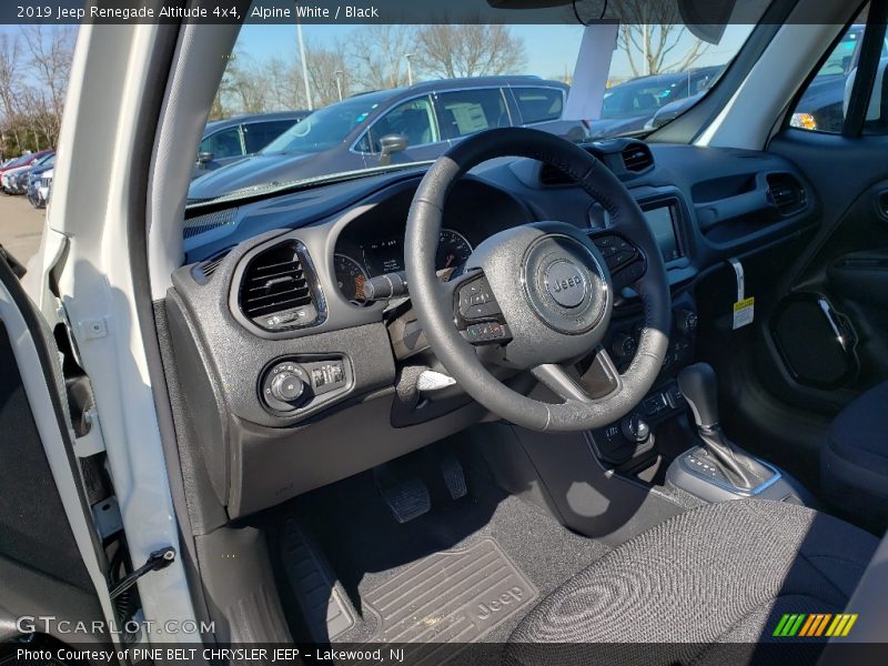 Alpine White / Black 2019 Jeep Renegade Altitude 4x4