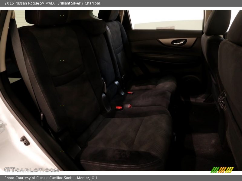 Brilliant Silver / Charcoal 2015 Nissan Rogue SV AWD