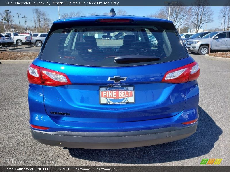 Kinetic Blue Metallic / Medium Ash Gray 2019 Chevrolet Equinox LS