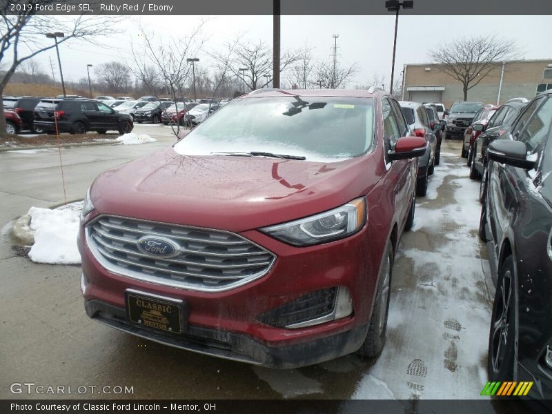 Ruby Red / Ebony 2019 Ford Edge SEL