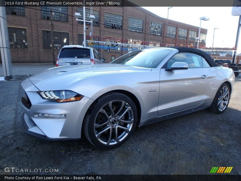 Front 3/4 View of 2019 Mustang GT Premium Convertible