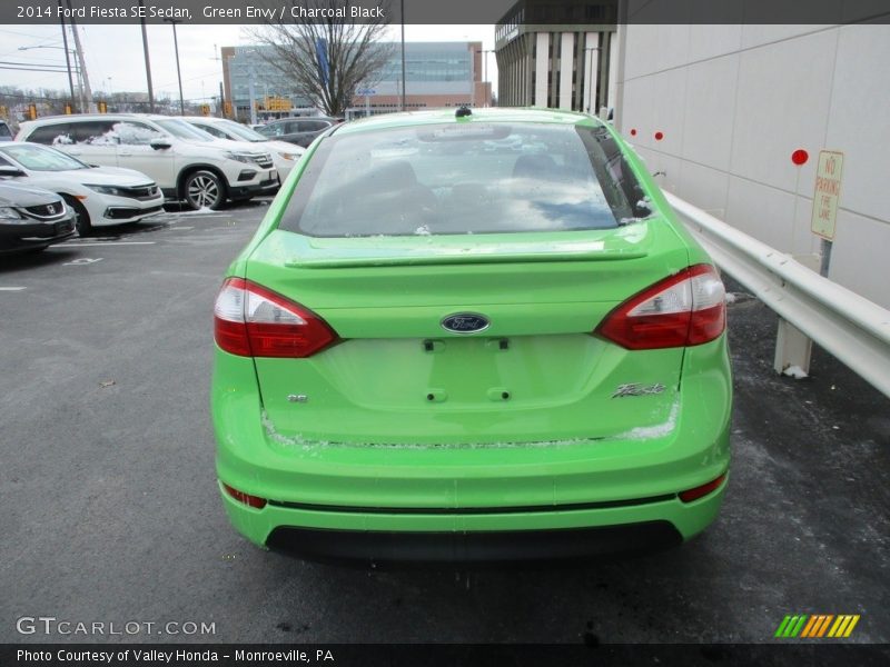 Green Envy / Charcoal Black 2014 Ford Fiesta SE Sedan