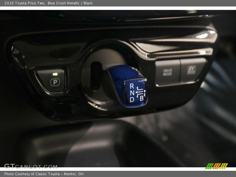 Blue Crush Metallic / Black 2016 Toyota Prius Two