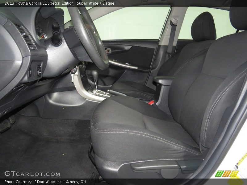 Super White / Bisque 2013 Toyota Corolla LE Special Edition
