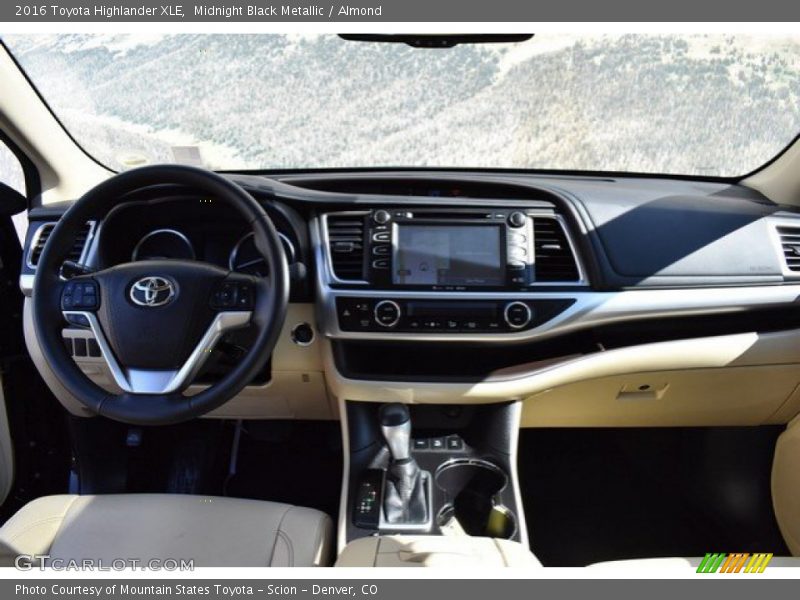 Midnight Black Metallic / Almond 2016 Toyota Highlander XLE