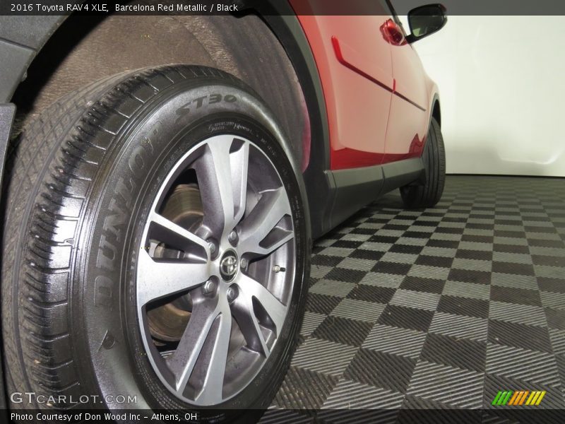 Barcelona Red Metallic / Black 2016 Toyota RAV4 XLE