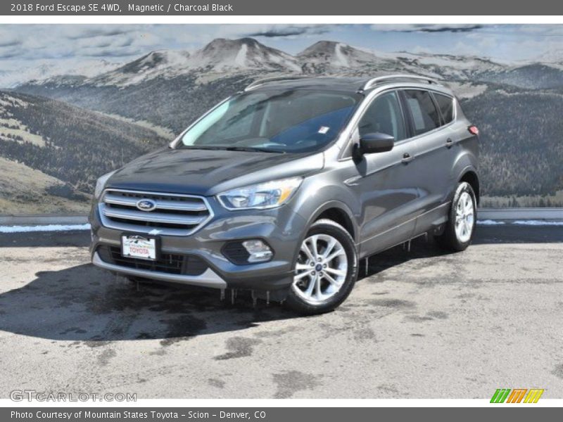 Magnetic / Charcoal Black 2018 Ford Escape SE 4WD