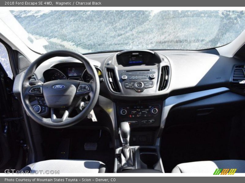 Magnetic / Charcoal Black 2018 Ford Escape SE 4WD