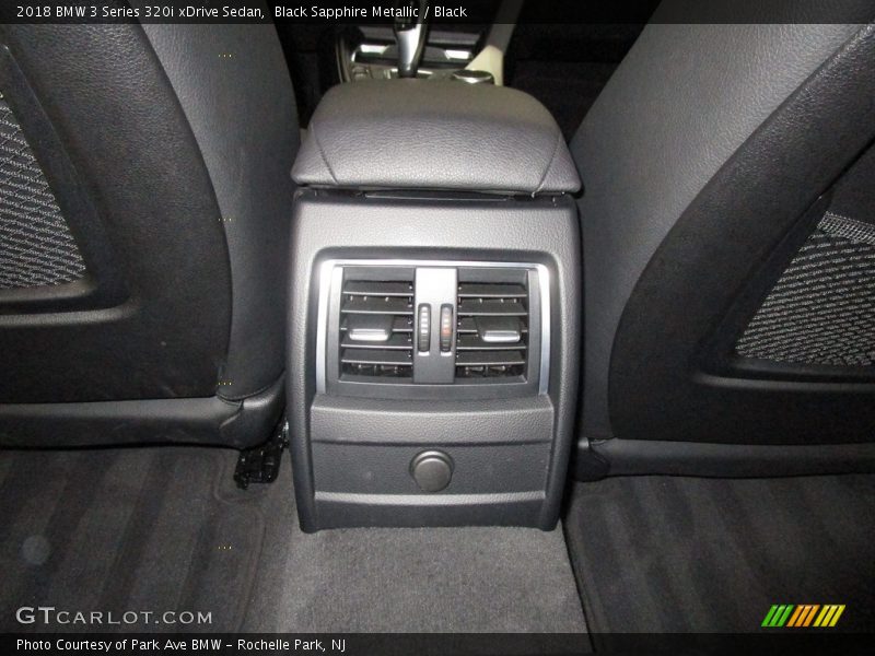 Black Sapphire Metallic / Black 2018 BMW 3 Series 320i xDrive Sedan