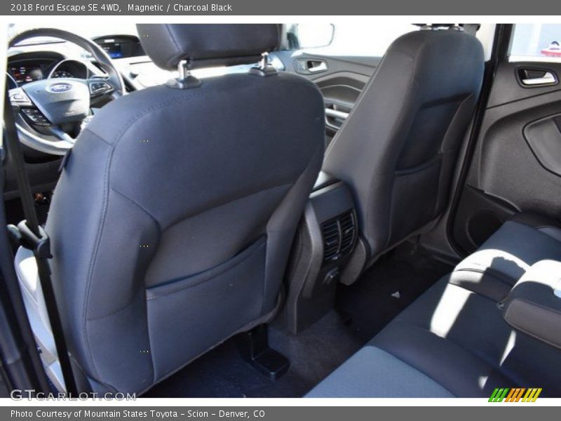Magnetic / Charcoal Black 2018 Ford Escape SE 4WD