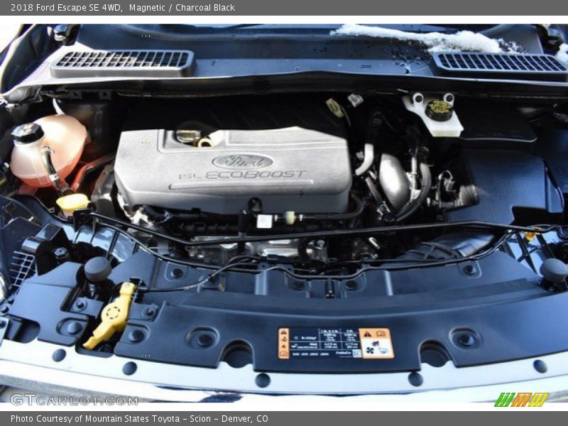 Magnetic / Charcoal Black 2018 Ford Escape SE 4WD