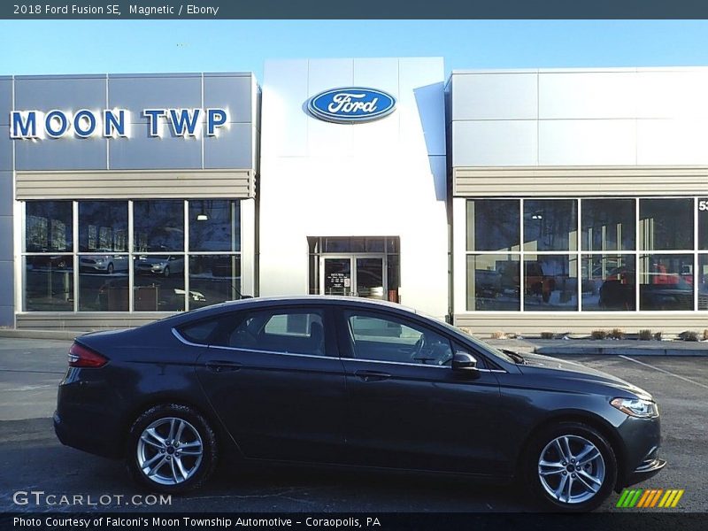 Magnetic / Ebony 2018 Ford Fusion SE