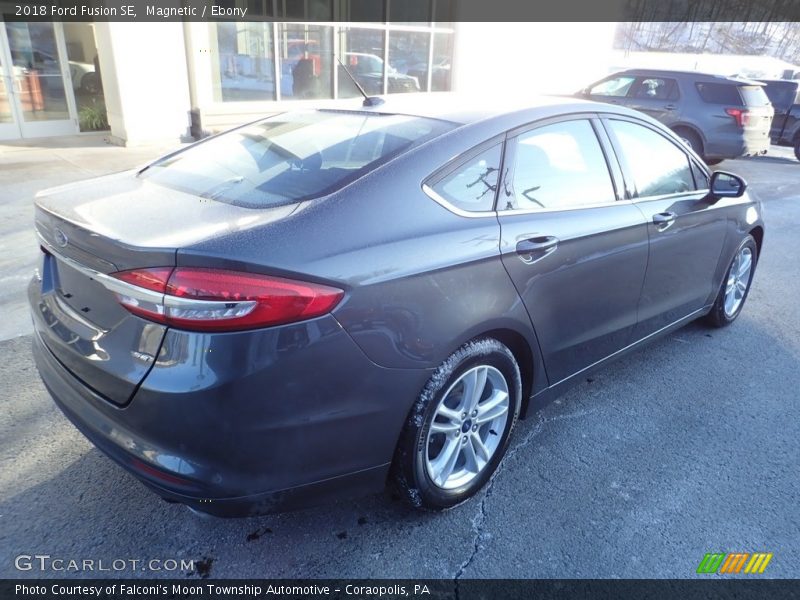 Magnetic / Ebony 2018 Ford Fusion SE
