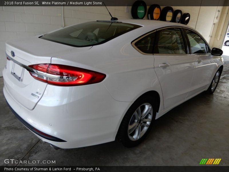 White Platinum / Medium Light Stone 2018 Ford Fusion SE