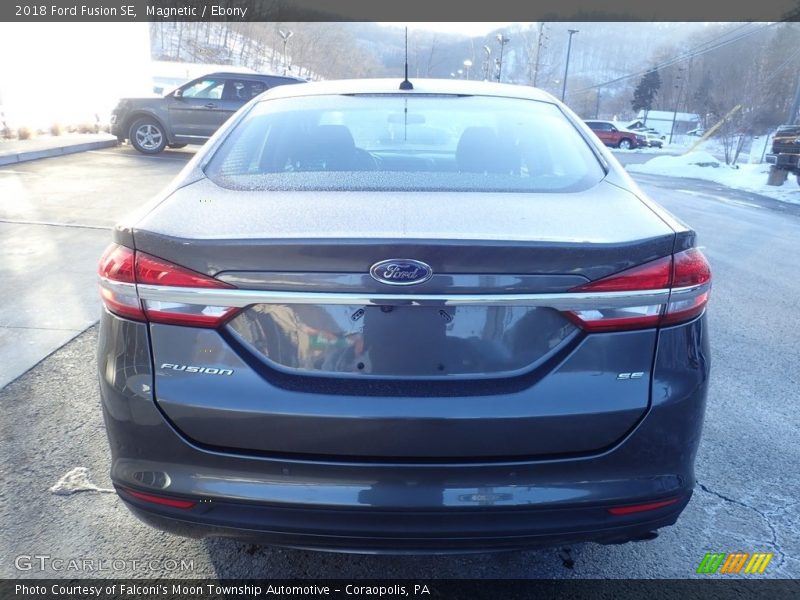 Magnetic / Ebony 2018 Ford Fusion SE