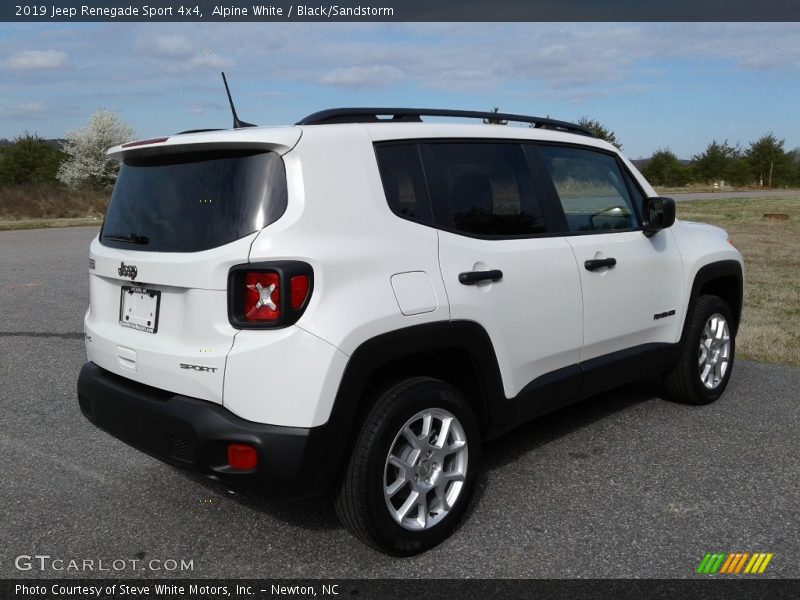 Alpine White / Black/Sandstorm 2019 Jeep Renegade Sport 4x4