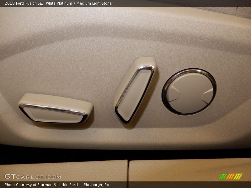 White Platinum / Medium Light Stone 2018 Ford Fusion SE