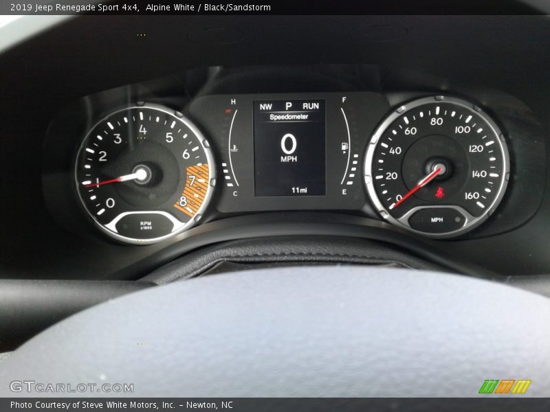Alpine White / Black/Sandstorm 2019 Jeep Renegade Sport 4x4
