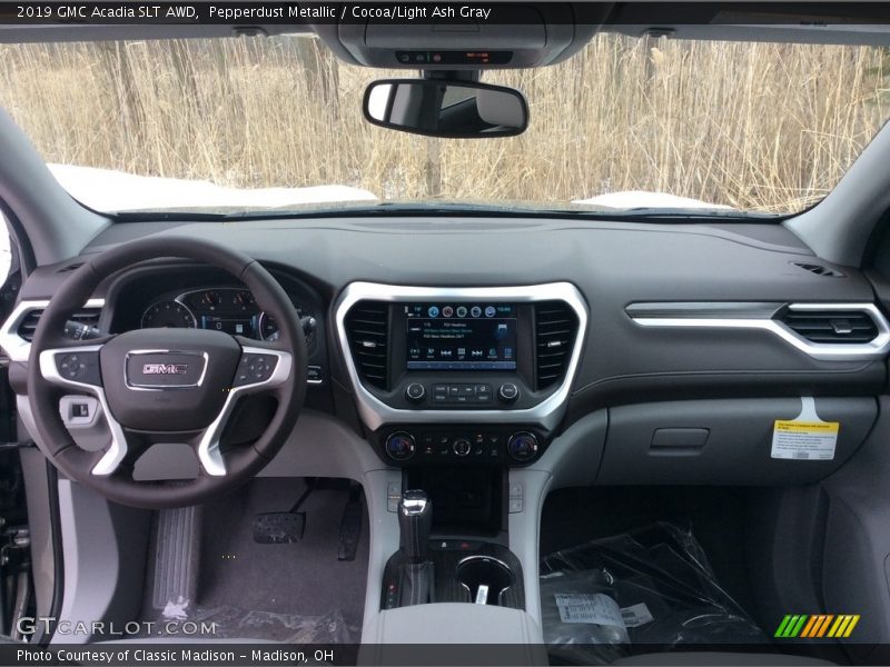 Pepperdust Metallic / Cocoa/Light Ash Gray 2019 GMC Acadia SLT AWD