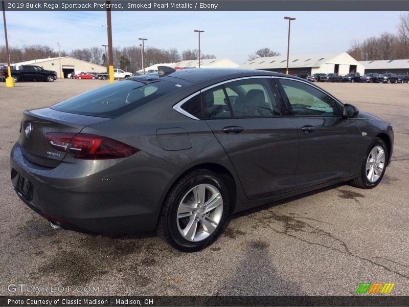 Smoked Pearl Metallic / Ebony 2019 Buick Regal Sportback Preferred