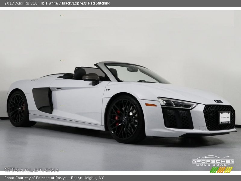 Front 3/4 View of 2017 R8 V10
