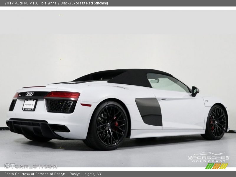 Ibis White / Black/Express Red Stitching 2017 Audi R8 V10