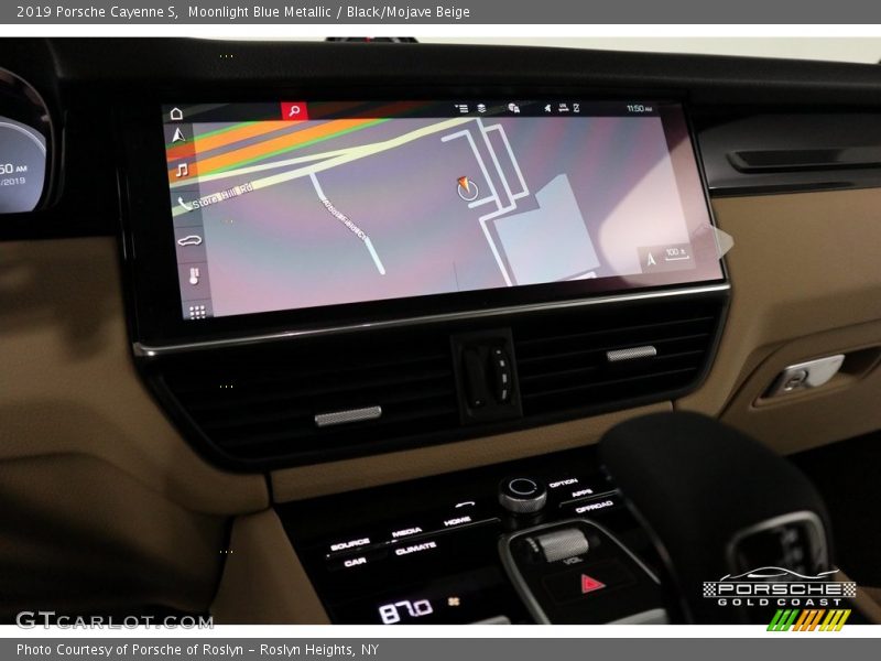Moonlight Blue Metallic / Black/Mojave Beige 2019 Porsche Cayenne S