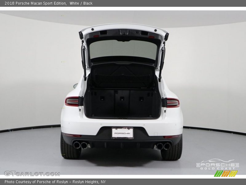 White / Black 2018 Porsche Macan Sport Edition