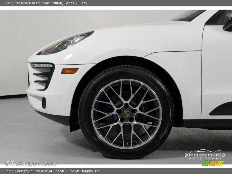 White / Black 2018 Porsche Macan Sport Edition
