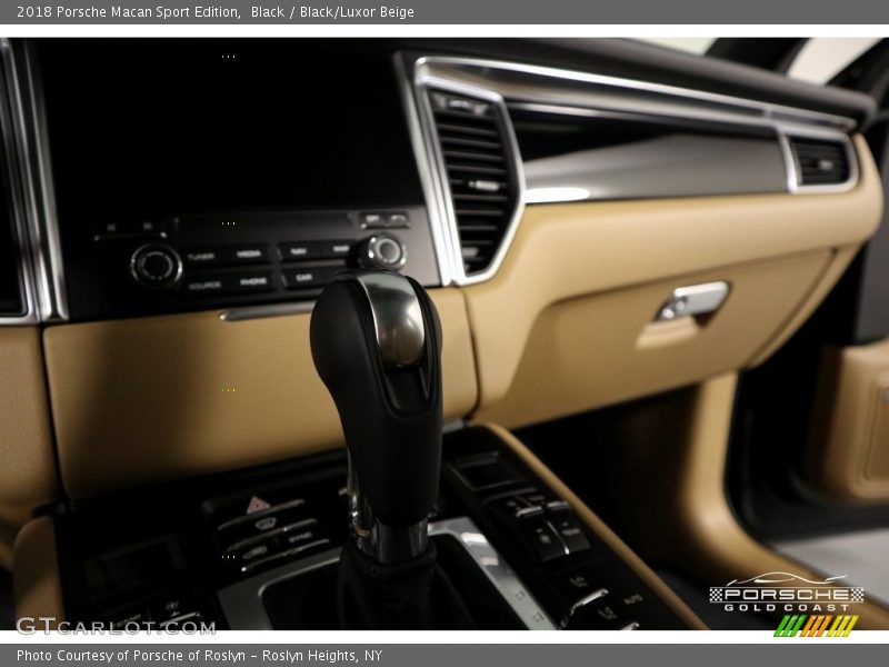 Black / Black/Luxor Beige 2018 Porsche Macan Sport Edition
