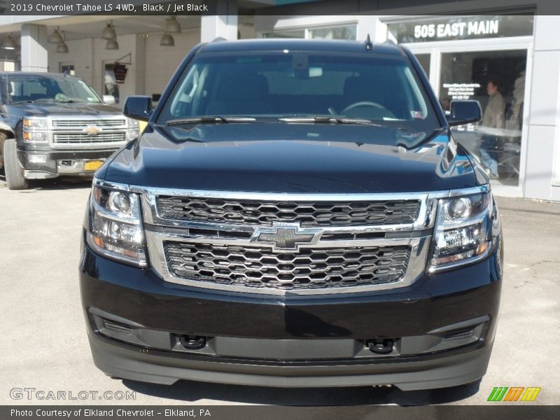 Black / Jet Black 2019 Chevrolet Tahoe LS 4WD