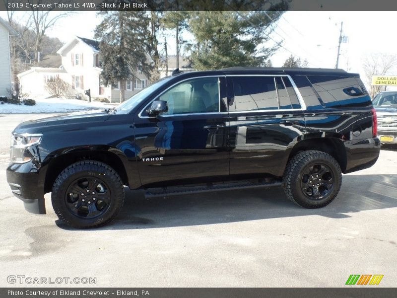 Black / Jet Black 2019 Chevrolet Tahoe LS 4WD