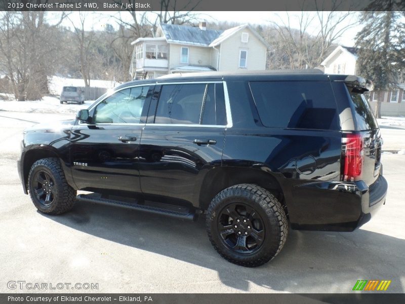 Black / Jet Black 2019 Chevrolet Tahoe LS 4WD