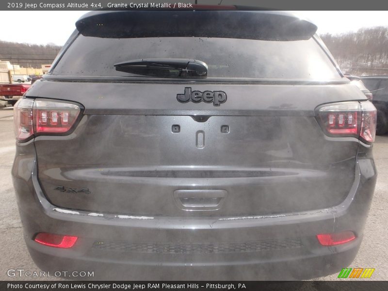 Granite Crystal Metallic / Black 2019 Jeep Compass Altitude 4x4