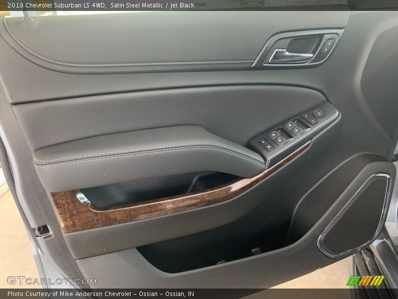 Satin Steel Metallic / Jet Black 2019 Chevrolet Suburban LS 4WD