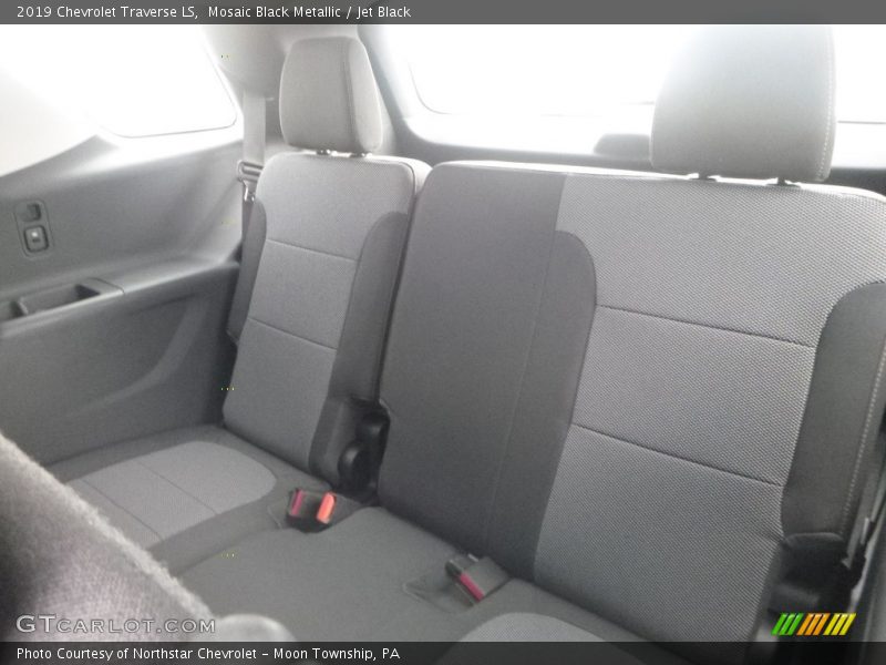 Mosaic Black Metallic / Jet Black 2019 Chevrolet Traverse LS
