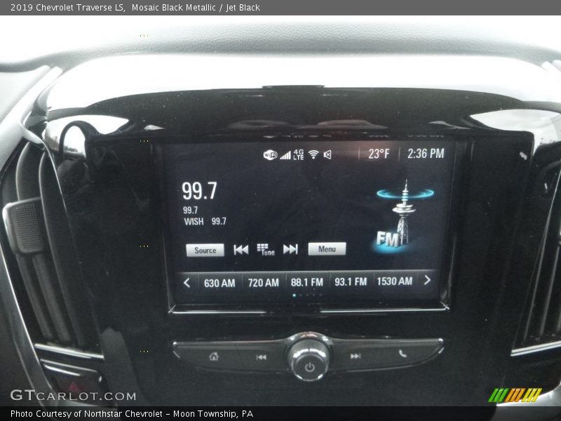 Mosaic Black Metallic / Jet Black 2019 Chevrolet Traverse LS