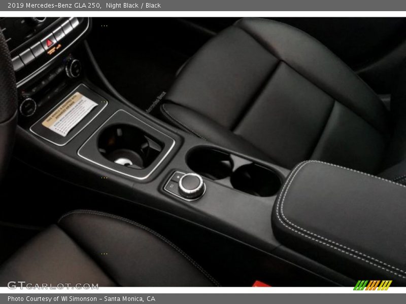 Night Black / Black 2019 Mercedes-Benz GLA 250