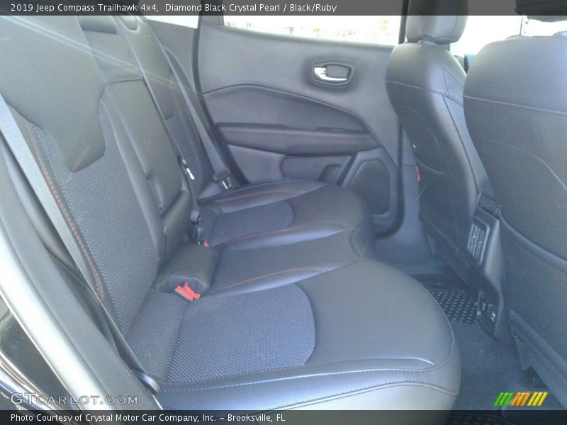 Diamond Black Crystal Pearl / Black/Ruby 2019 Jeep Compass Trailhawk 4x4