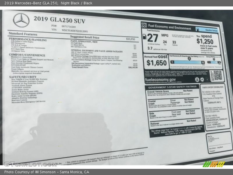 Night Black / Black 2019 Mercedes-Benz GLA 250