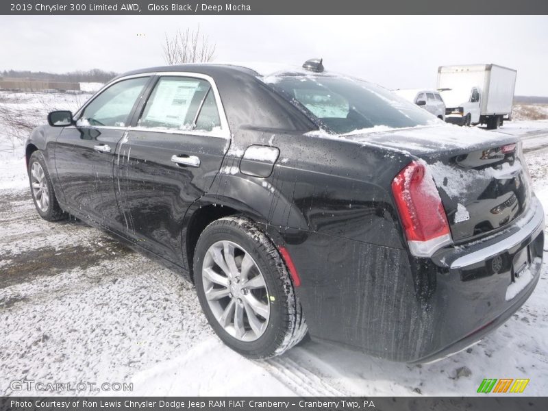 Gloss Black / Deep Mocha 2019 Chrysler 300 Limited AWD
