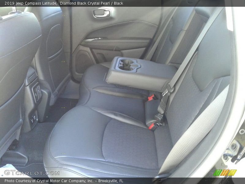 Diamond Black Crystal Pearl / Black 2019 Jeep Compass Latitude