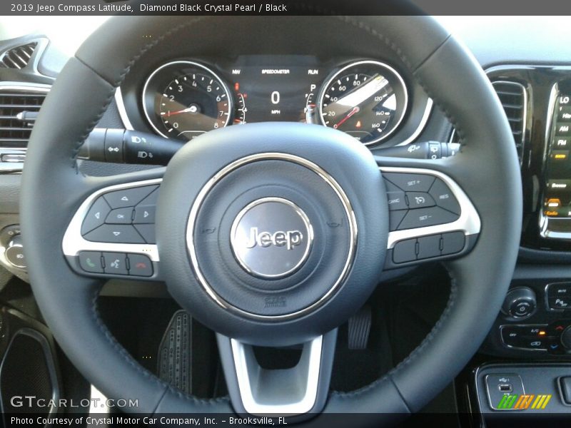 Diamond Black Crystal Pearl / Black 2019 Jeep Compass Latitude
